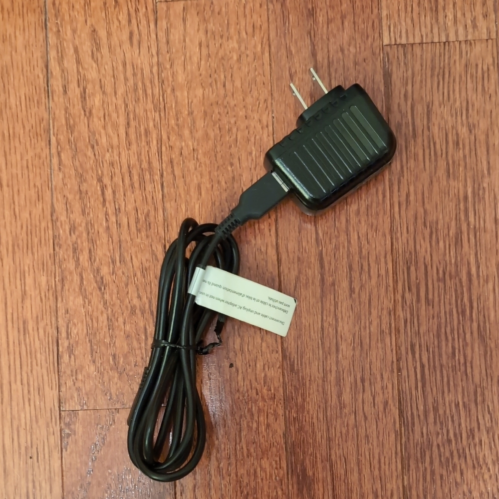 Micro USB Cable with Power Adapter Black